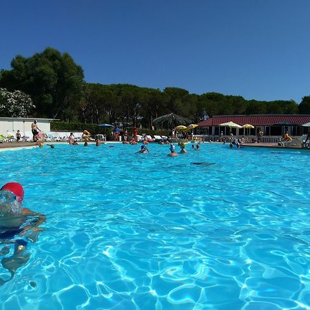 Camping Arcobaleno Marina Di Bibbona Bagian luar foto