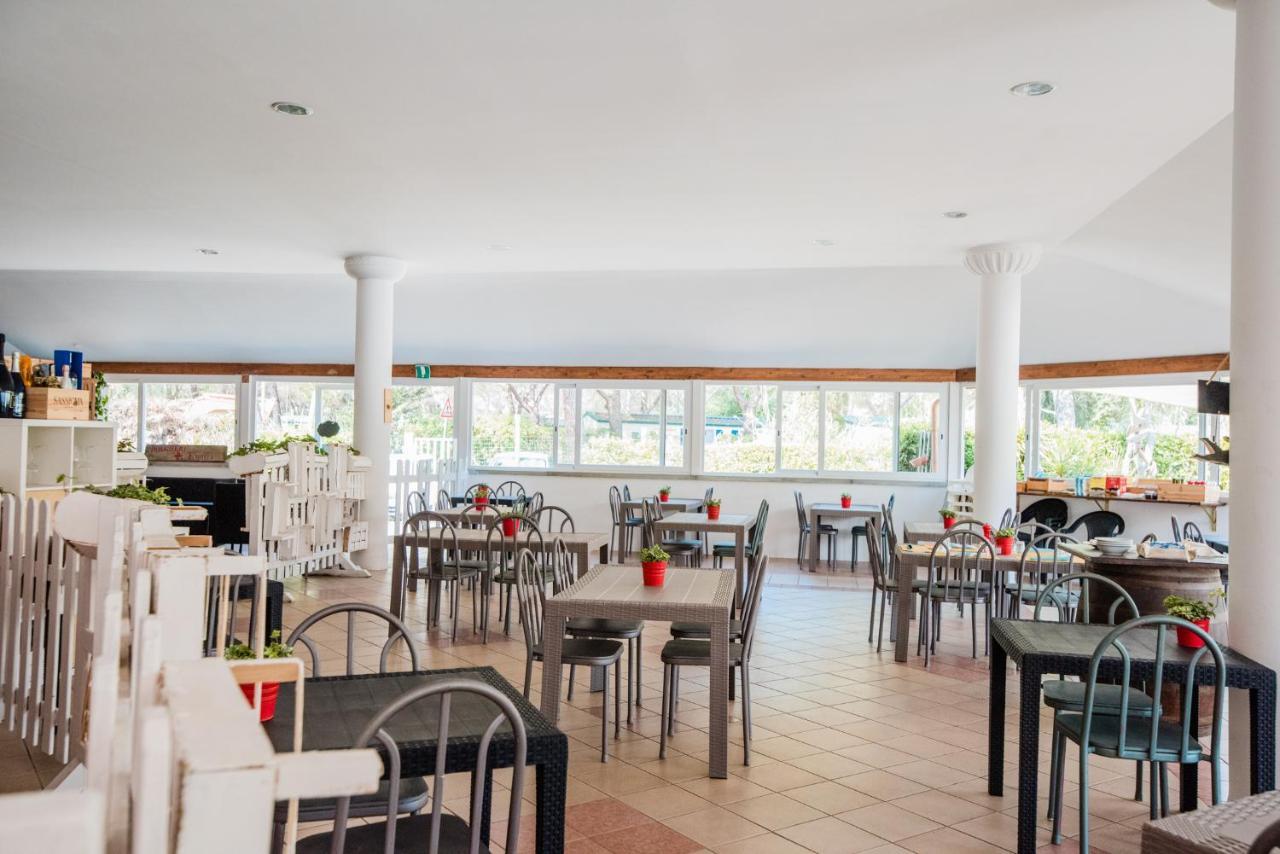 Camping Arcobaleno Marina Di Bibbona Bagian luar foto