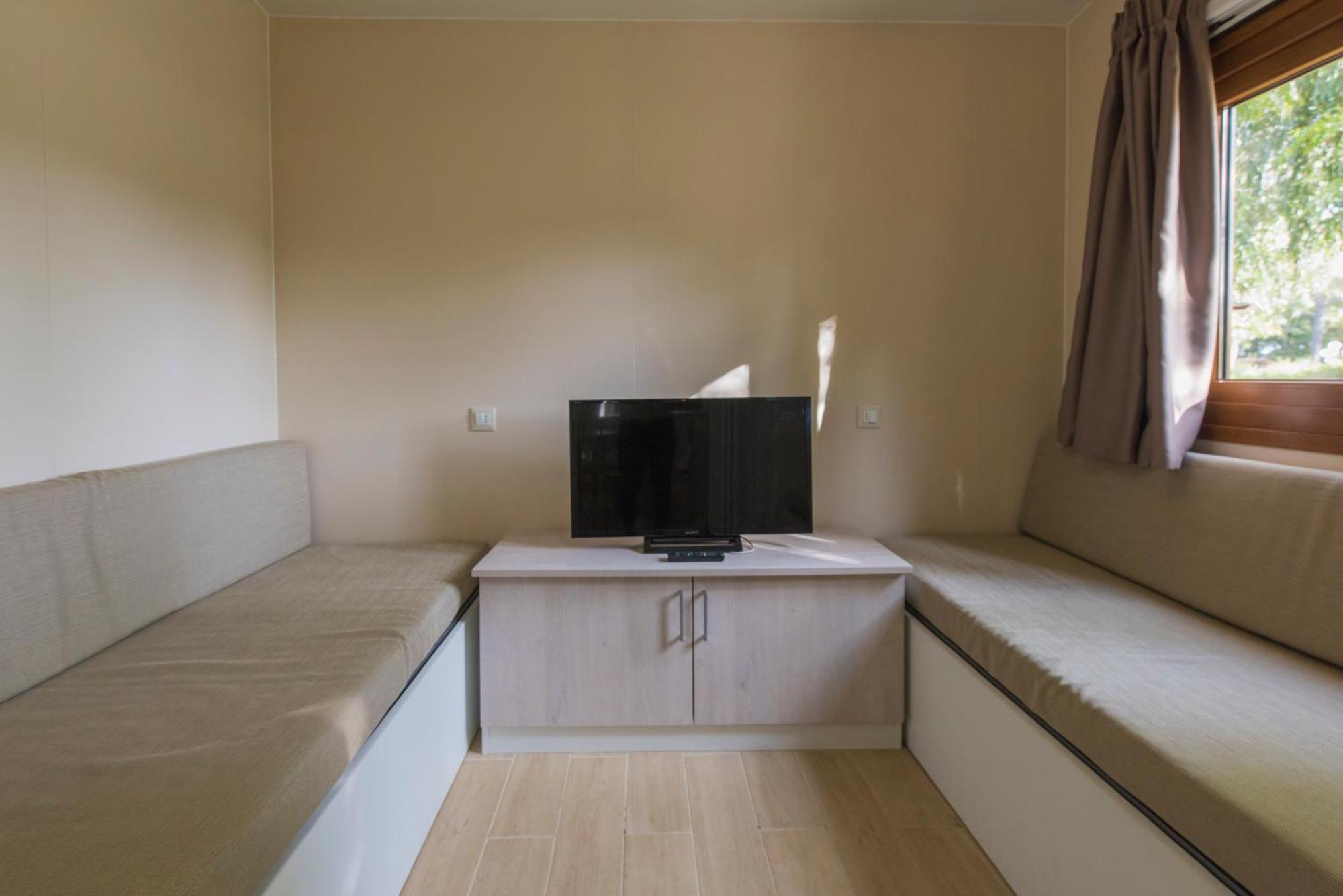 Camping Arcobaleno Marina Di Bibbona Bagian luar foto