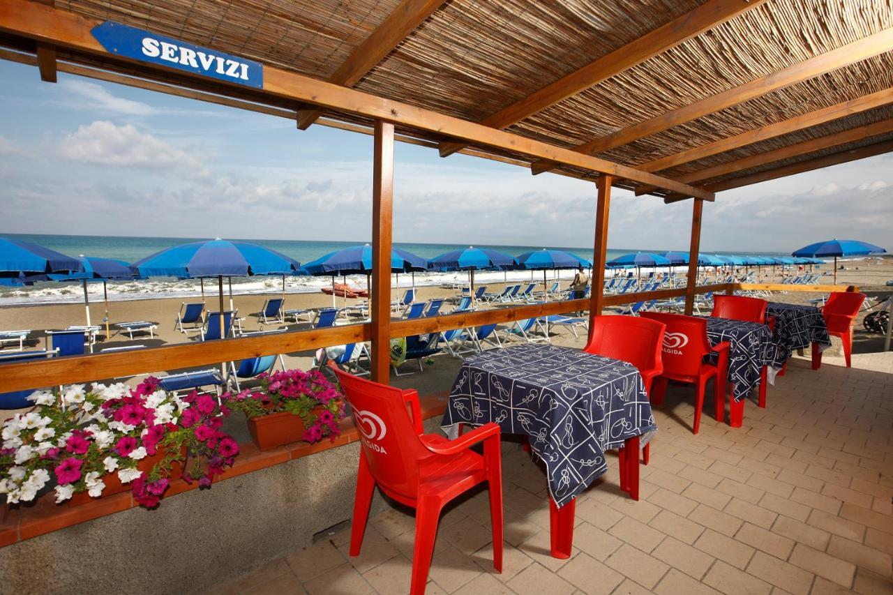 Camping Arcobaleno Marina Di Bibbona Bagian luar foto