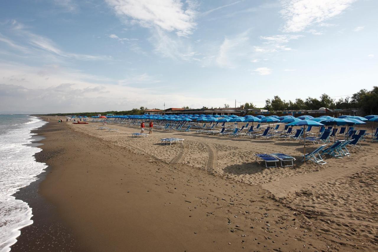 Camping Arcobaleno Marina Di Bibbona Bagian luar foto